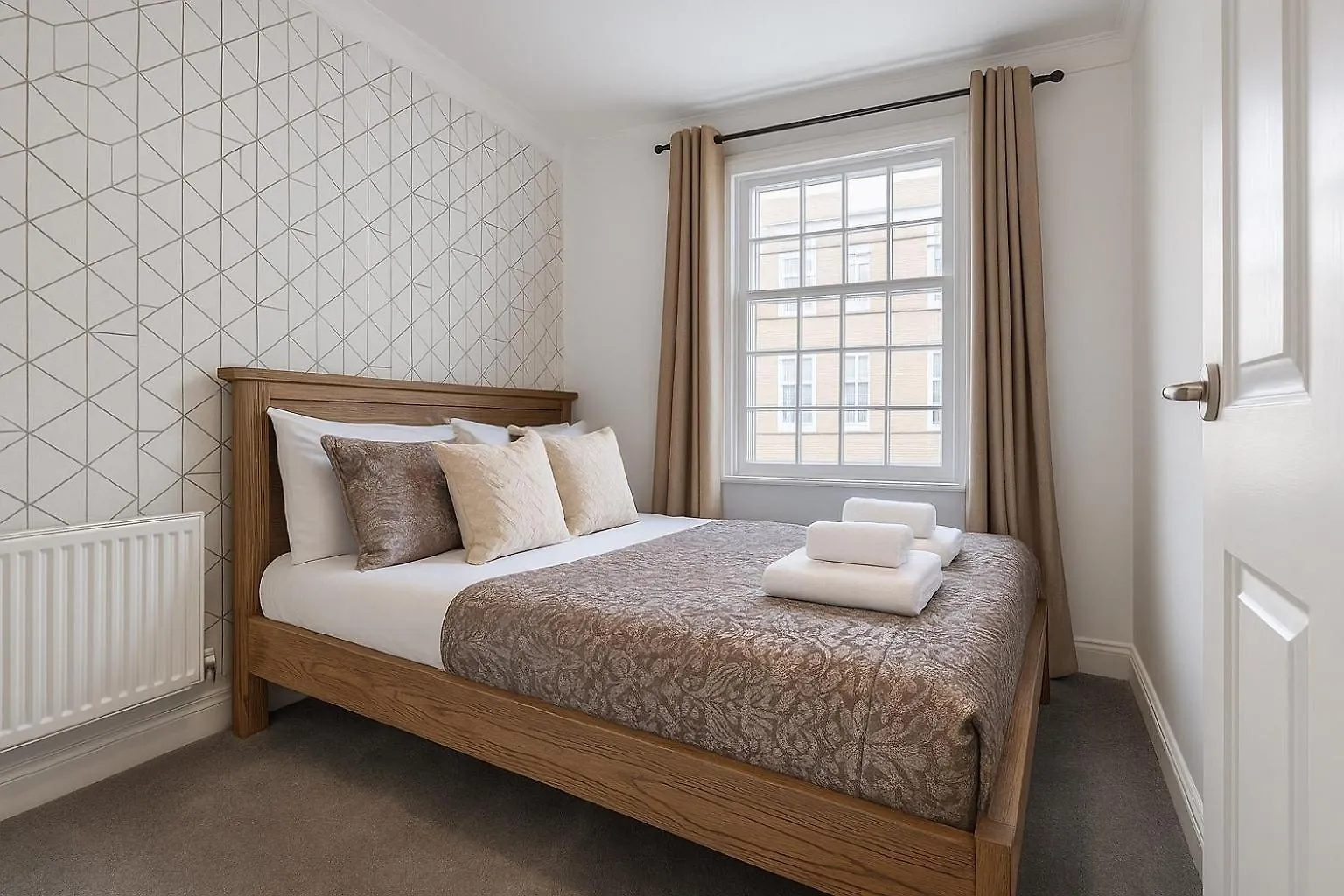 New! 2-Bedroom Apartment In Trendy Brick Lane لندن 0*,  المملكة المتحدة